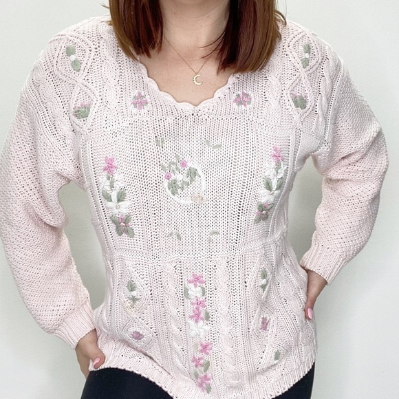 VTG Cable Knit Pale Pink Floral Granny Sweater Sz M - Picture 7 of 7